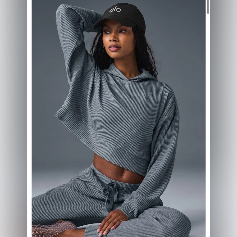 ALO Yoga Women's Steel Gray Muse Hoodie - Size S (BNWT)